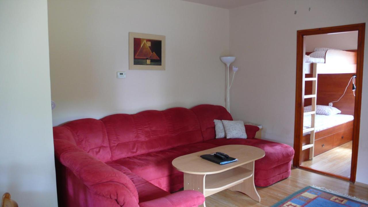 Nyarido Apartman Appartement Alsóörs Buitenkant foto
